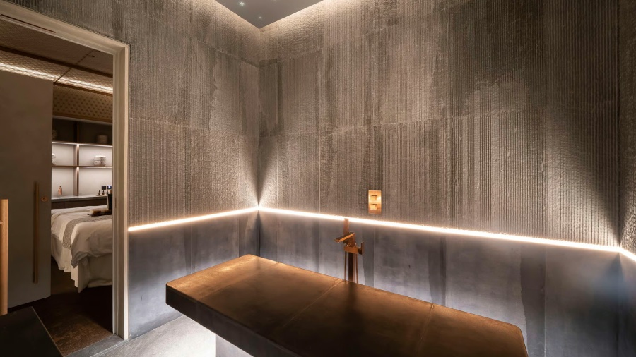Spa facilities — zoned climate and ambience control